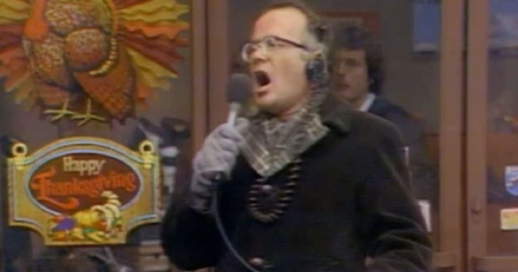 WKRP in Cincinnati - "Turkeys Away"